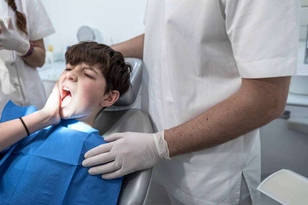 Best Emergency Dental Care for Broken or Chipped Teeth in Rosaryville, MD
